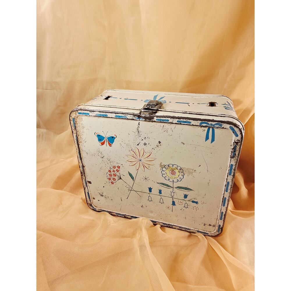 1956 Junior Miss Aladdin Metal Lunch Box